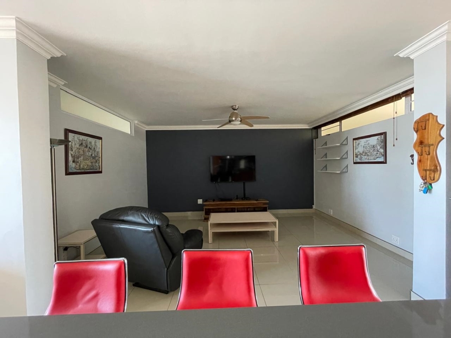 2 Bedroom Property for Sale in Summerstrand Eastern Cape